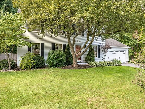 2nd image of 73 Meadowlark Dr