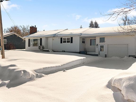 4th image of 8 Smith Ave