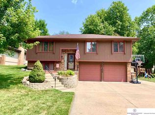 11809 N 157th Ave, Bennington, NE 68007