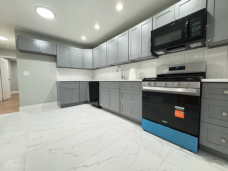 Fully renovated Kitchen with all the brand-new appliances.