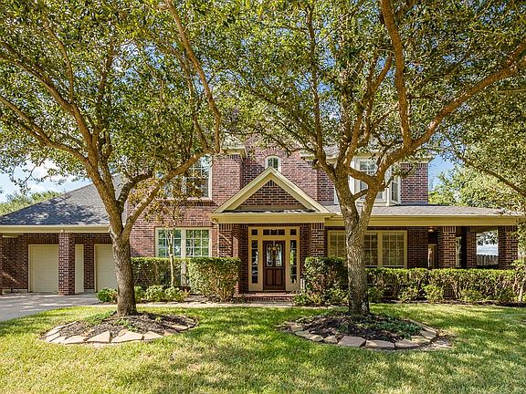 3rd image of 12806 Wedgewood Park Ct