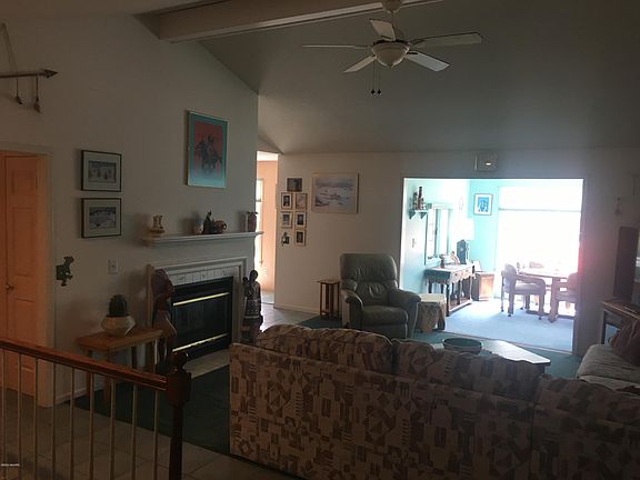 5th image of 1415 Shorewood Dr