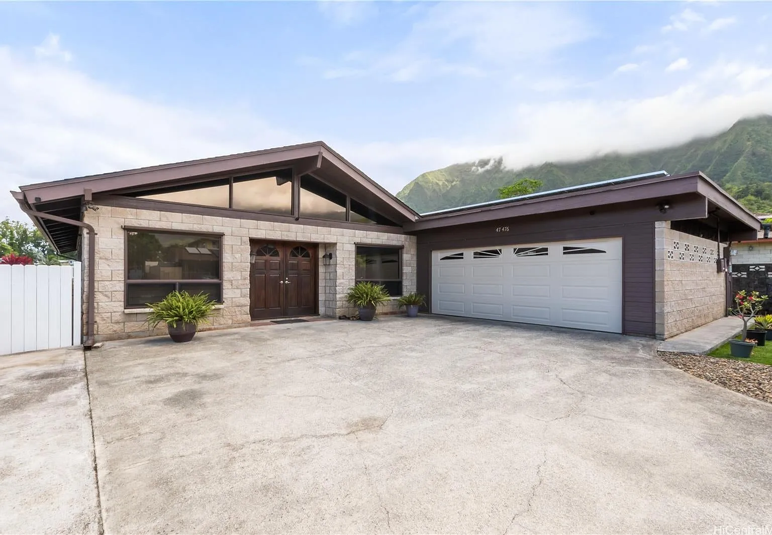 4 bed, 1664 sqft, $1,600 — Photo 1