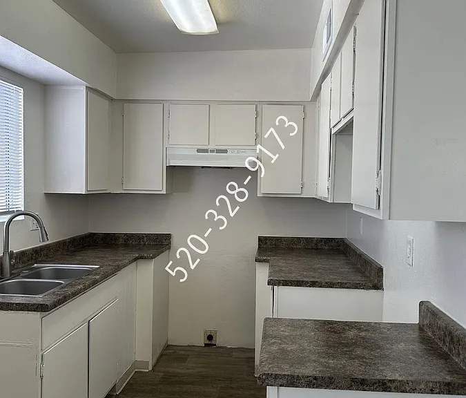 507 E Jacinto St — Photo 7