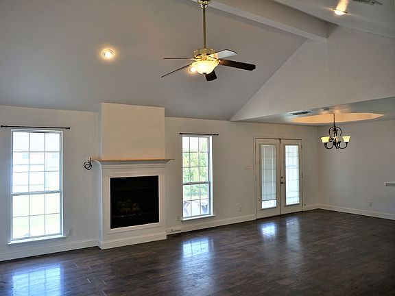 4th image of 1602 W 18th St