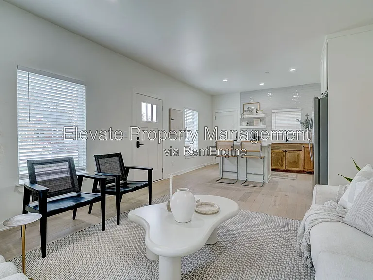 1616 NW 17th St #16 — Photo 10