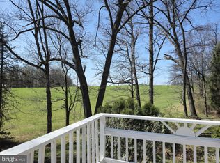 2038 Dennings Rd, New Windsor, MD 21776