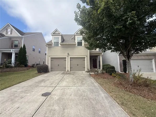 5085 Breezewood Cir, Alpharetta, GA 30004