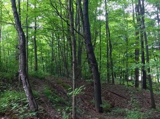 215 Bellus Rd, Hinckley, OH 44233