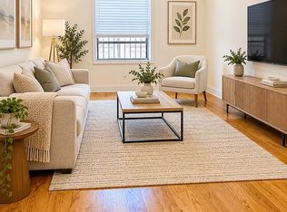 45-08 40th St APT C34, Queens, NY 11104