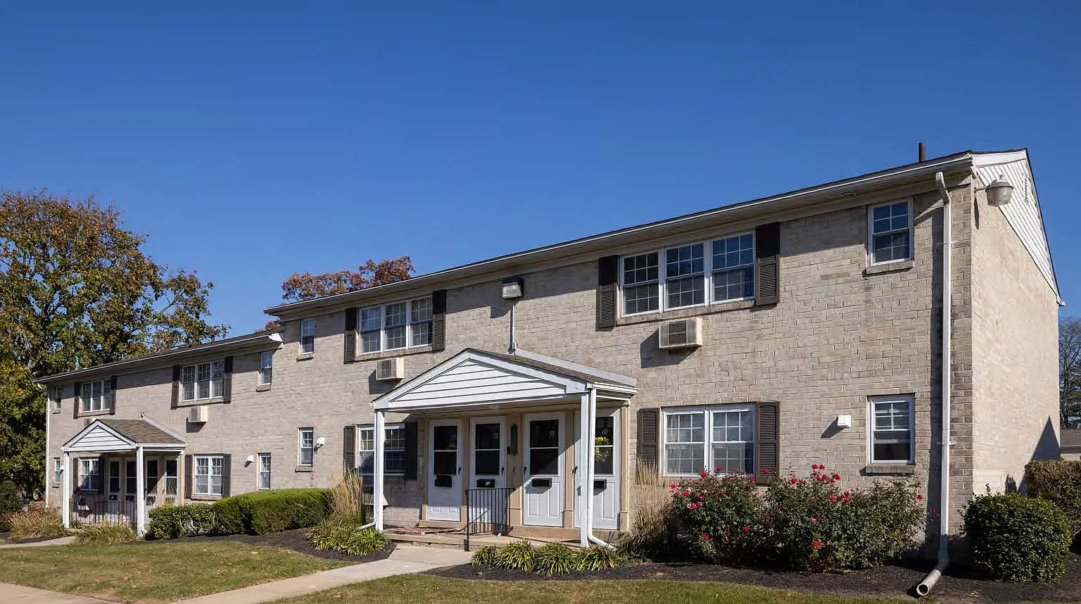 Millstone Village — Photo 2