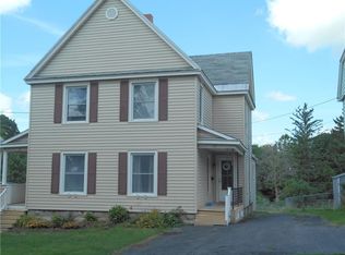 75 Lansing St, Auburn, NY 13021
