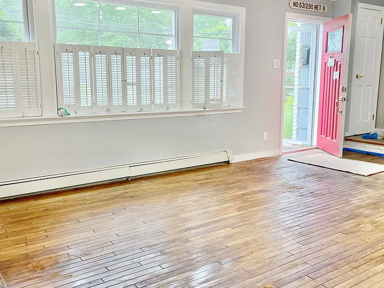 258 Steamboat Rd — Photo 3