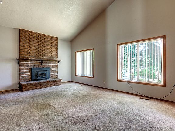 3rd image of 13448 Barclay Hills Dr