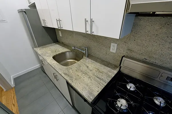 Rented by Aether Property Group | media 6