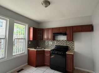 641 15th Ave #2L, Newark, NJ 07103