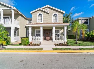 10573 NW 56th Pl, Coral Springs, FL 33076