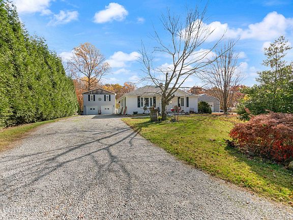 4th image of 11817 Goff Ln