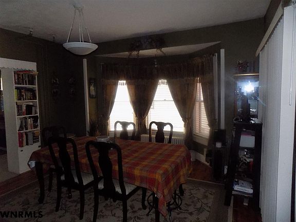 5th image of 2020 Avenue C