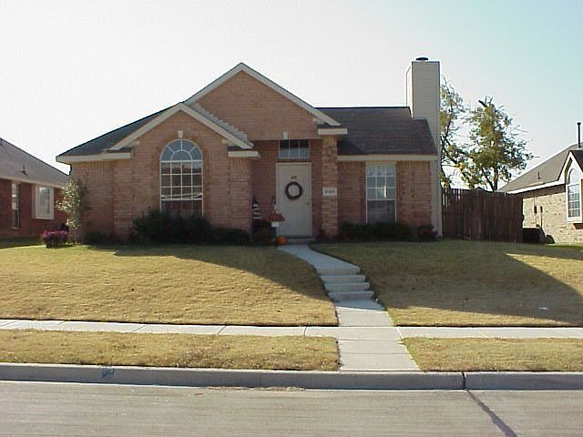 1st image of 10101 Cambridge Dr