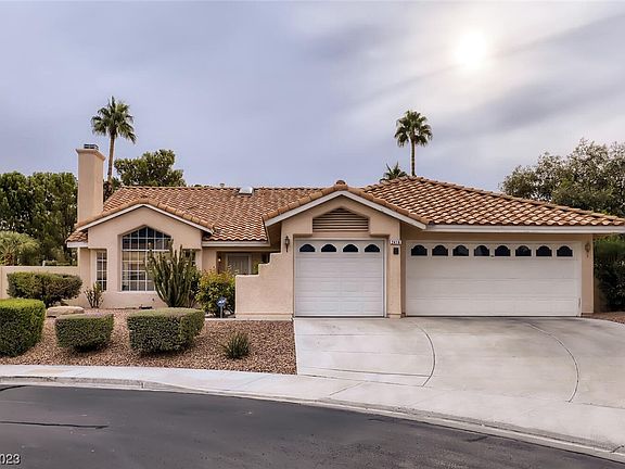2nd image of 2416 Crystal River Ct