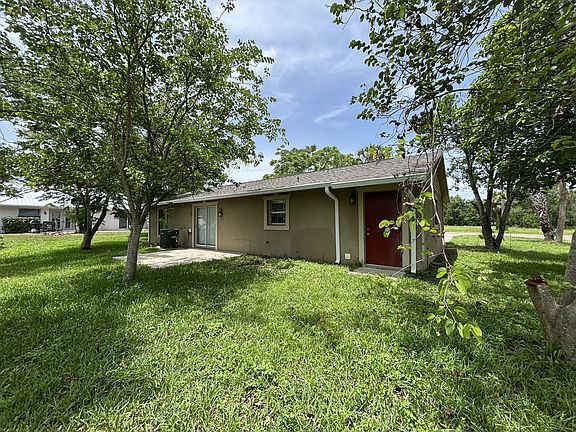 5th image of 95 Cricket Hollow Ln