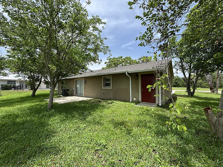 95 Cricket Hollow Ln — Photo 7