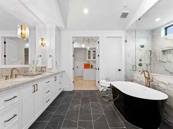 5308 Gibson St, Houston, TX 77007