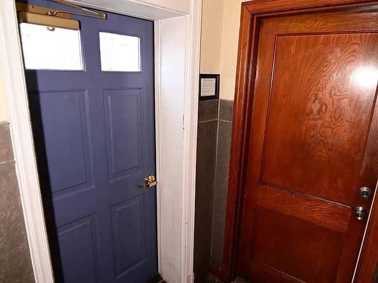 713 Hamlin St NE #1 — Photo 9