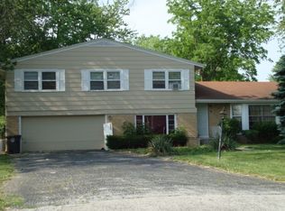 1420 Orlando Dr, Fort Wayne, IN