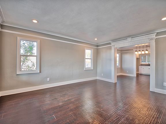 4th image of 1158 N Serrano Ave