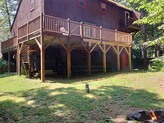 2nd image of 12 Sunny Crest Rd