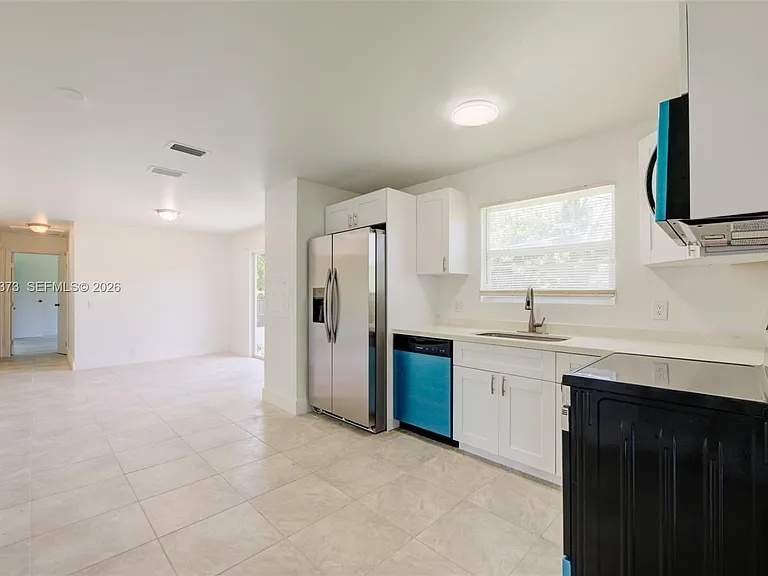 3327 Sapphire Rd — Photo 14