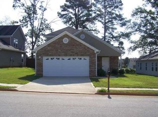 10932 Big Sky Dr, Hampton, GA 30228