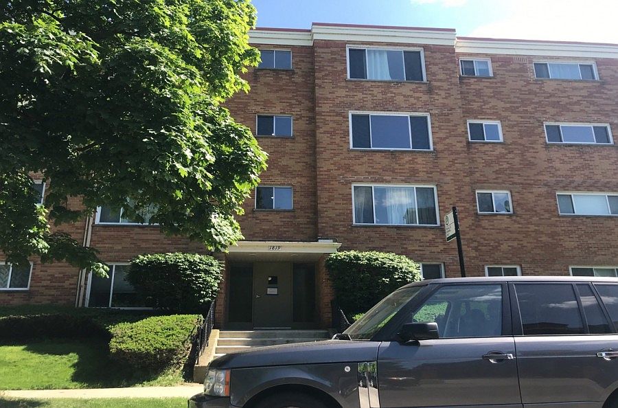 1st image of 1819 W Thome Ave