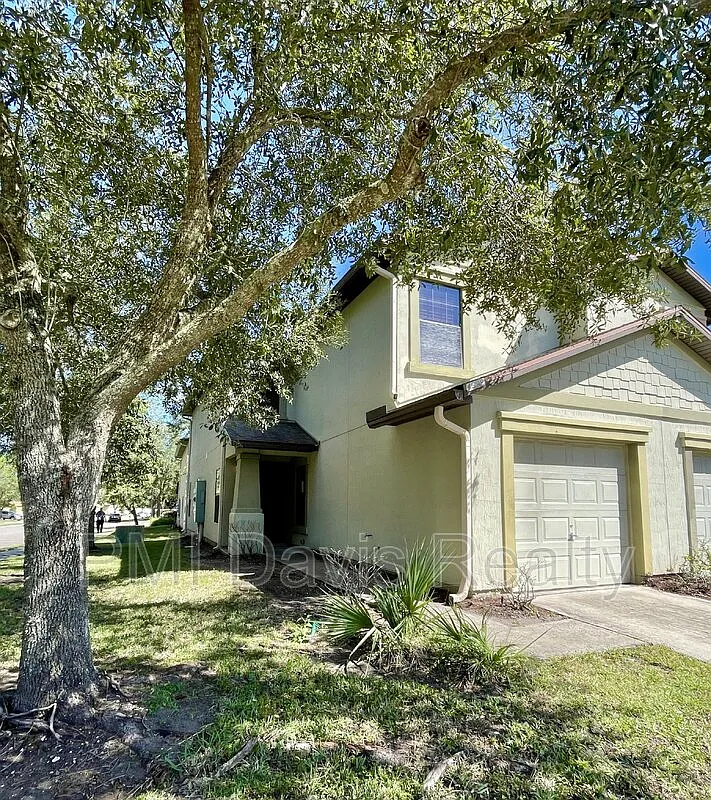 3 bed, 2.5 bath, 1508 sqft, $1,475 — Photo 1
