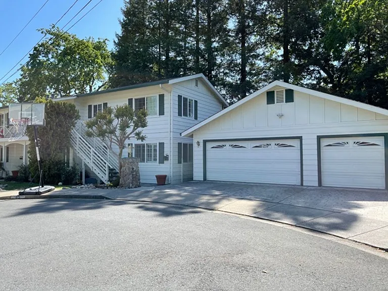 45 Brasero Ln — Photo 2