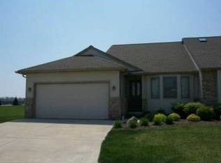 430 Cottonwood Ln, Saline, MI 48176