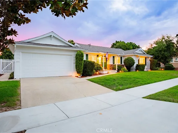 1455 N Mountain Ave, Claremont, CA 91711