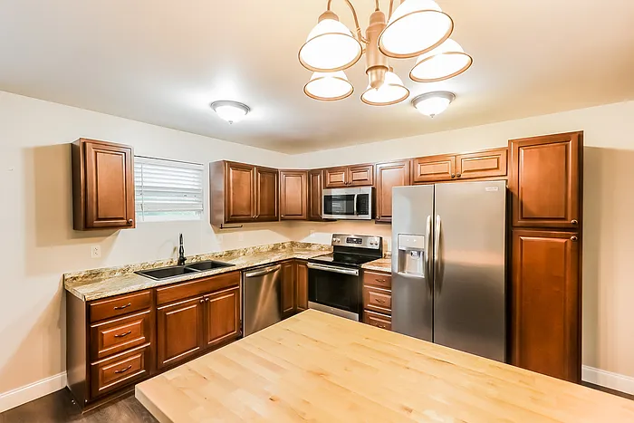1214 Mill Creek Rd — Photo 5