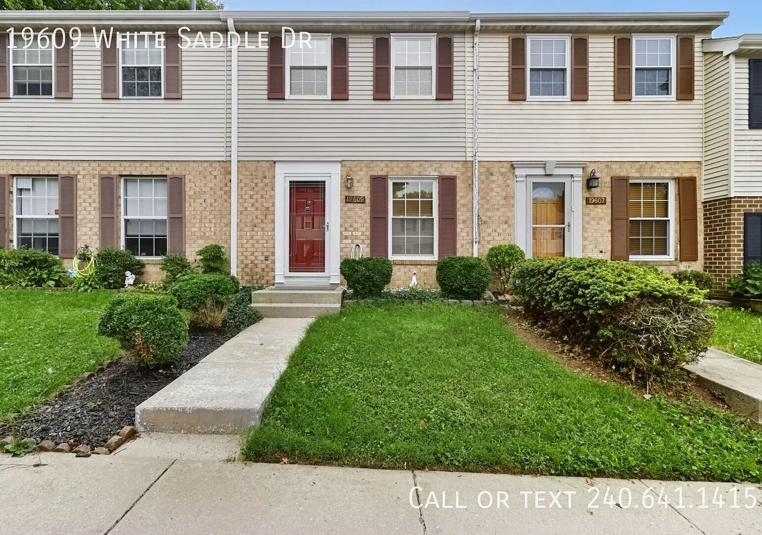 Lovely 3 BR/1.5 BA Townhome in Germantown! — Photo 1