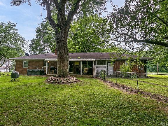 4th image of 115 Woodridge Dr