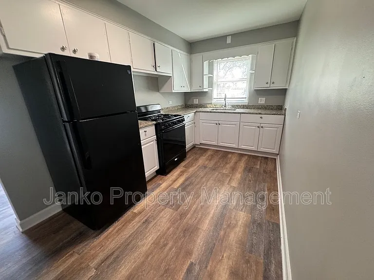 2237 Vermont St #2E — Photo 1