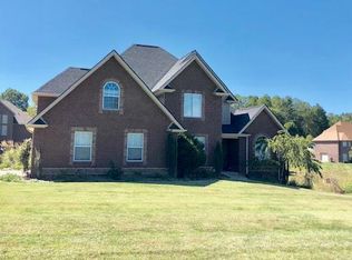 930 Woods Edge Dr, Somerset, KY