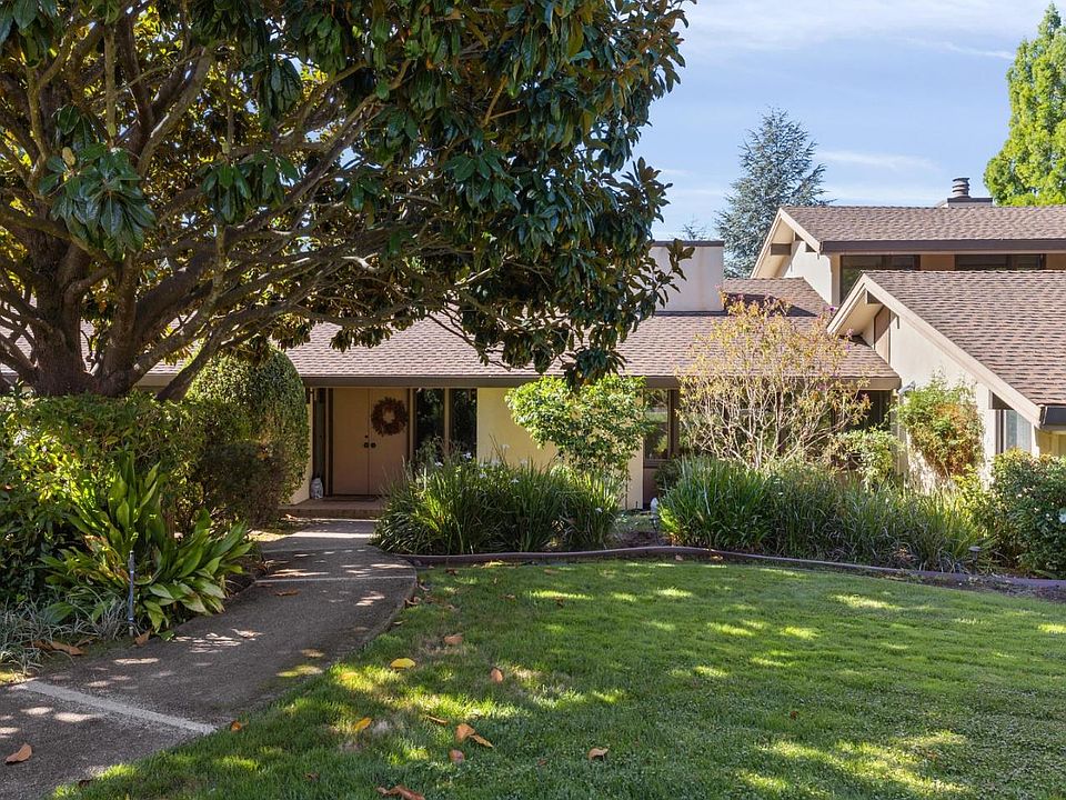 1st image of 165 Eucalyptus Ave
