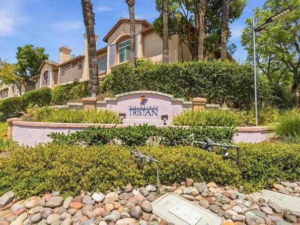 11354 Via Rancho San Diego Unit F, El Cajon, CA 92019