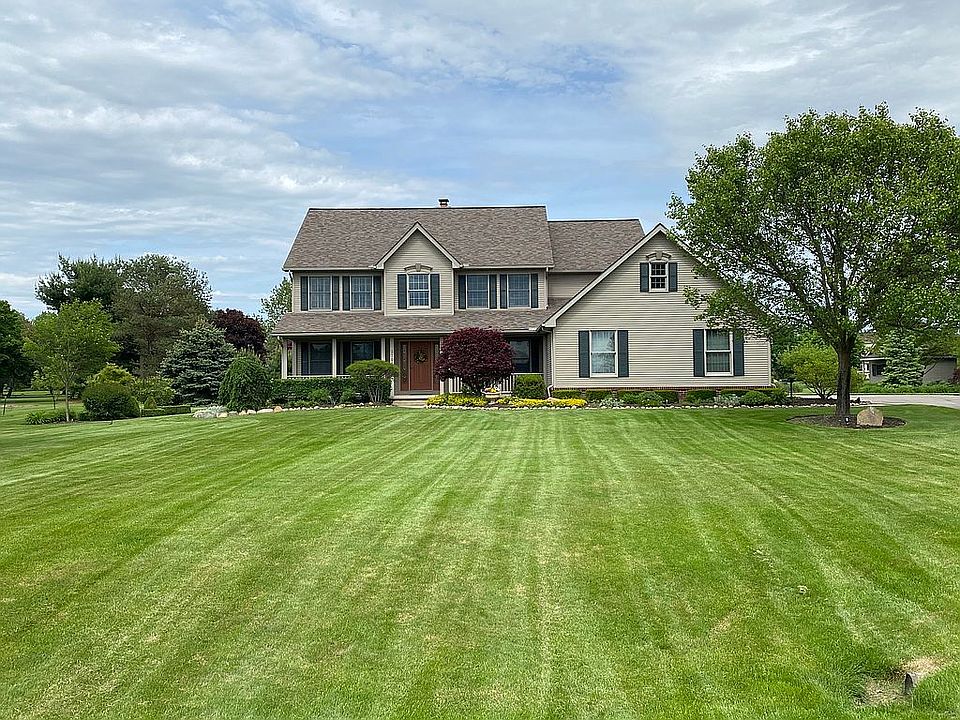 1st image of 3704 E Garden Ct