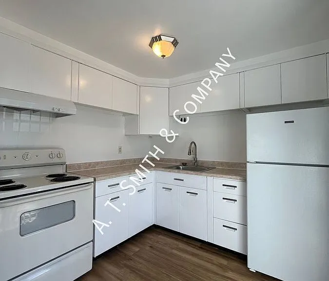 1685 Upham St #7 — Photo 6