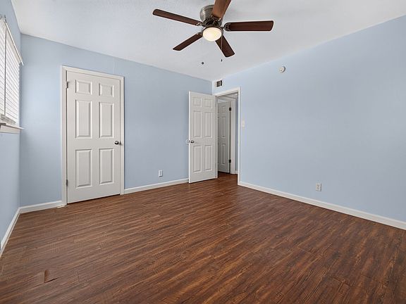 4th image of 3425 Willowrun Dr