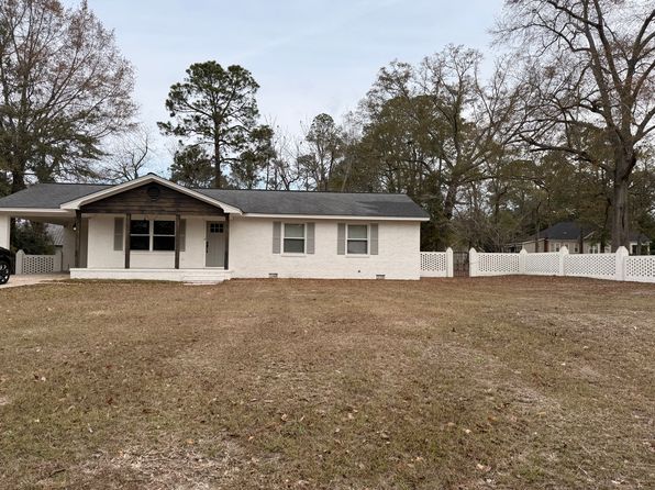 (undisclosed Address)